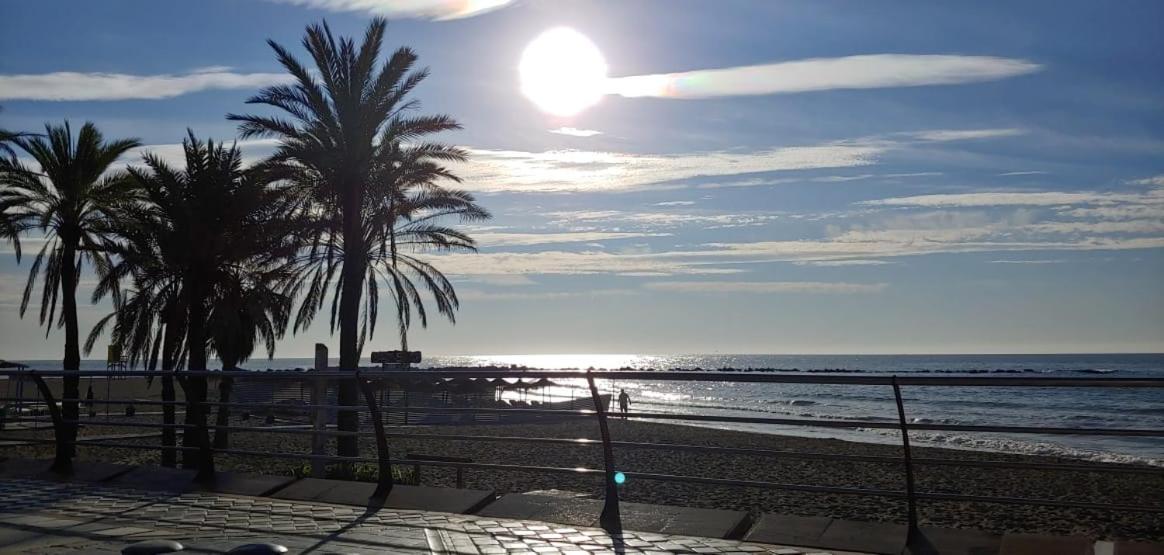 La Luna Blanca Torremolinos Exterior foto